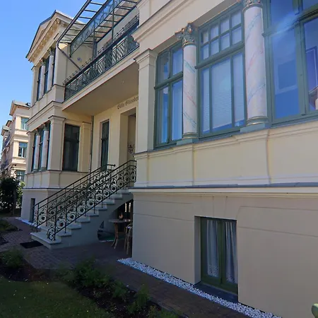 Sonnenterrasse, Ahlbeck *